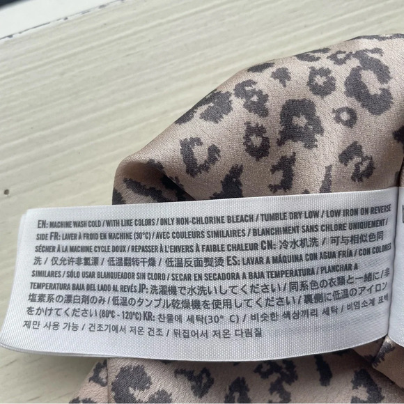 Abercrombie & Fitch Cream Cheetah Print Square Neck Slip Dress 22444 - Picture 10 of 11